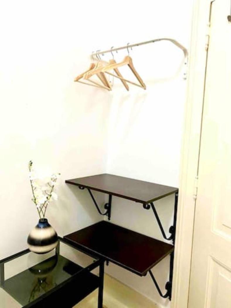 Romantic Chiado 7 -Private Small Single Room With No Outside Window Lisbon Luaran gambar
